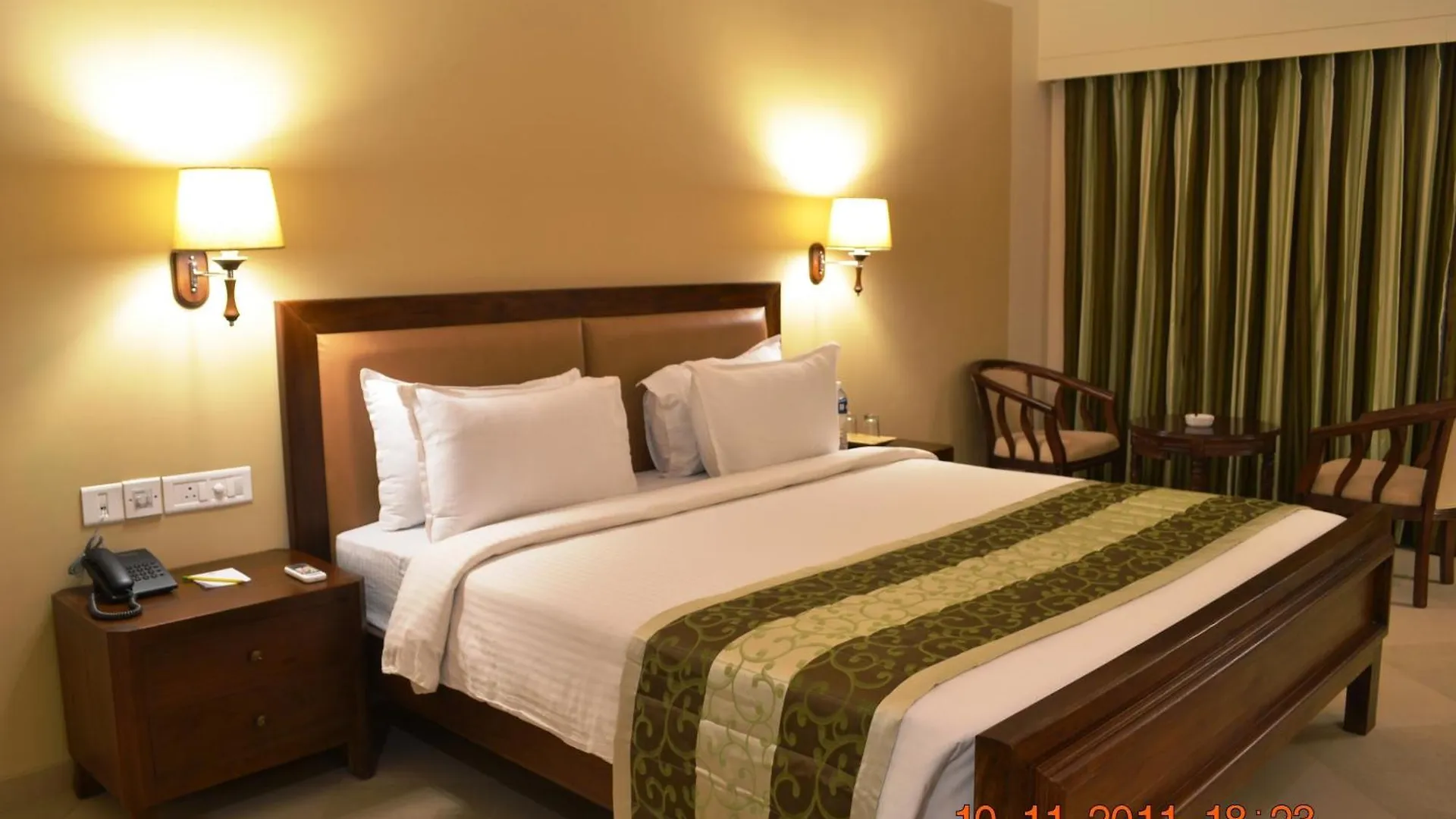 Uday Suites - The Airport Hotel Thiruvananthapuram