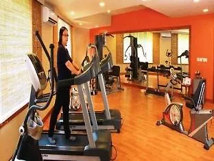 Uday Suites - The Airport Hotel Thiruvananthapuram