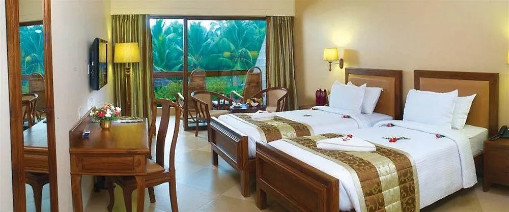 Uday Suites - The Airport Hotel Thiruvananthapuram