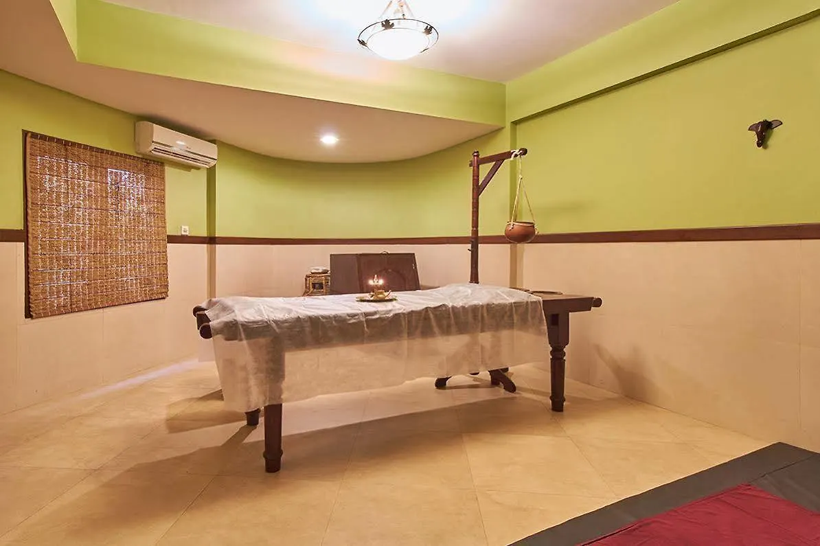 Uday Suites - The Airport Hotel Thiruvananthapuram 4*,  Inde